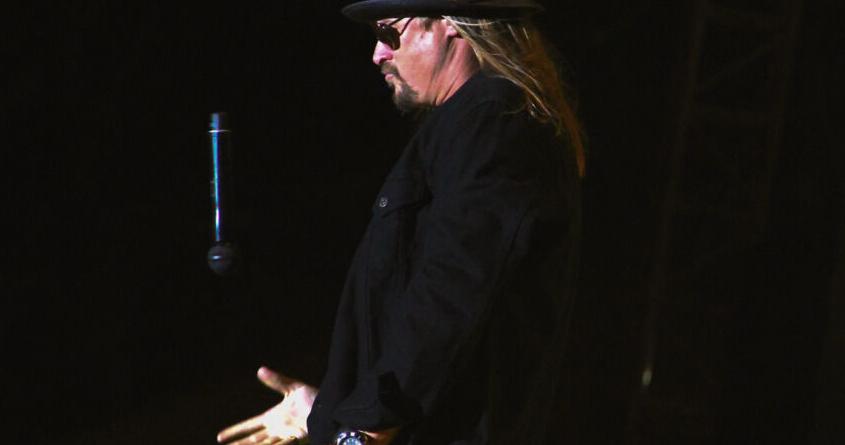 Kid Rock Uses Homophobic Slur. Then Uses It Again.